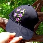 قبعة شبابية