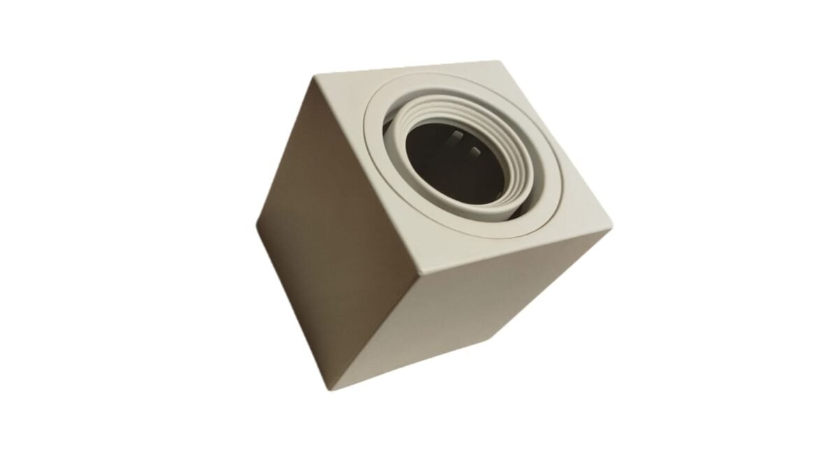 Empty square cylinder. - Image 1
